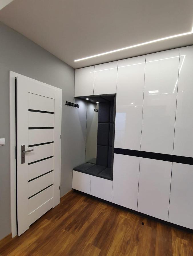 Nowe Apartamenty Ilawa Odnowiciela Z Klimatyzacja Dış mekan fotoğraf